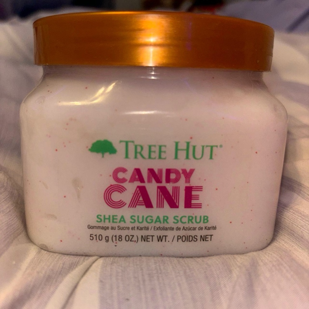 Tree hut discontinued scrub!